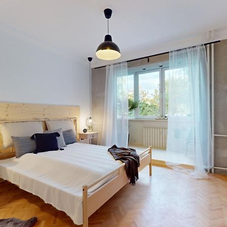 Modern 2 Bedroom Apt - Free Parking Μπρατισλάβα Εξωτερικό φωτογραφία